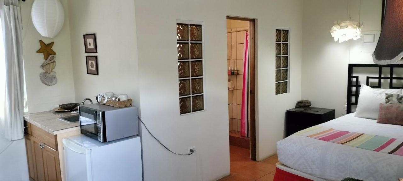 Deluxe Queen Room,1588407253:JPEG